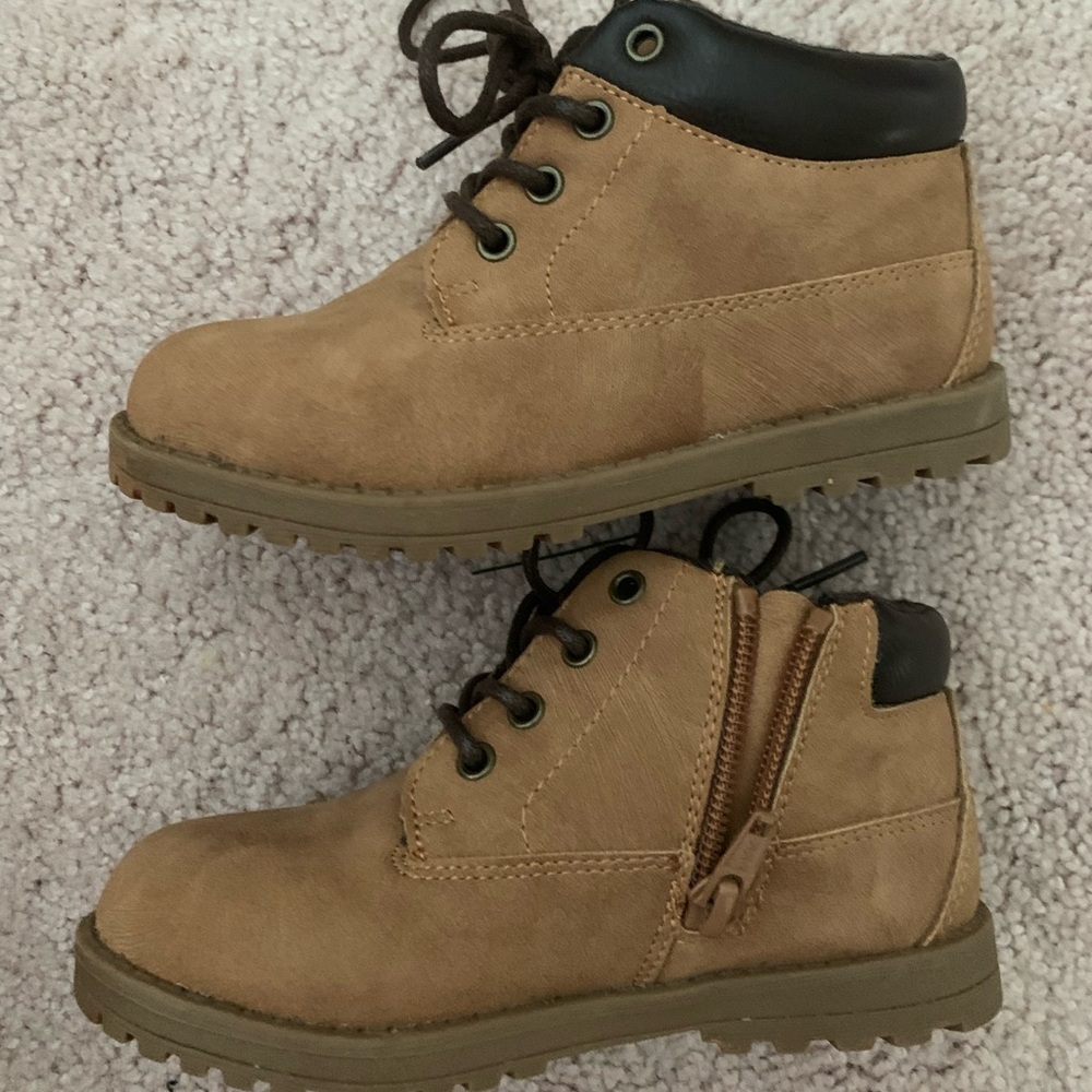 NWOT Gymboree toddler hiking boots